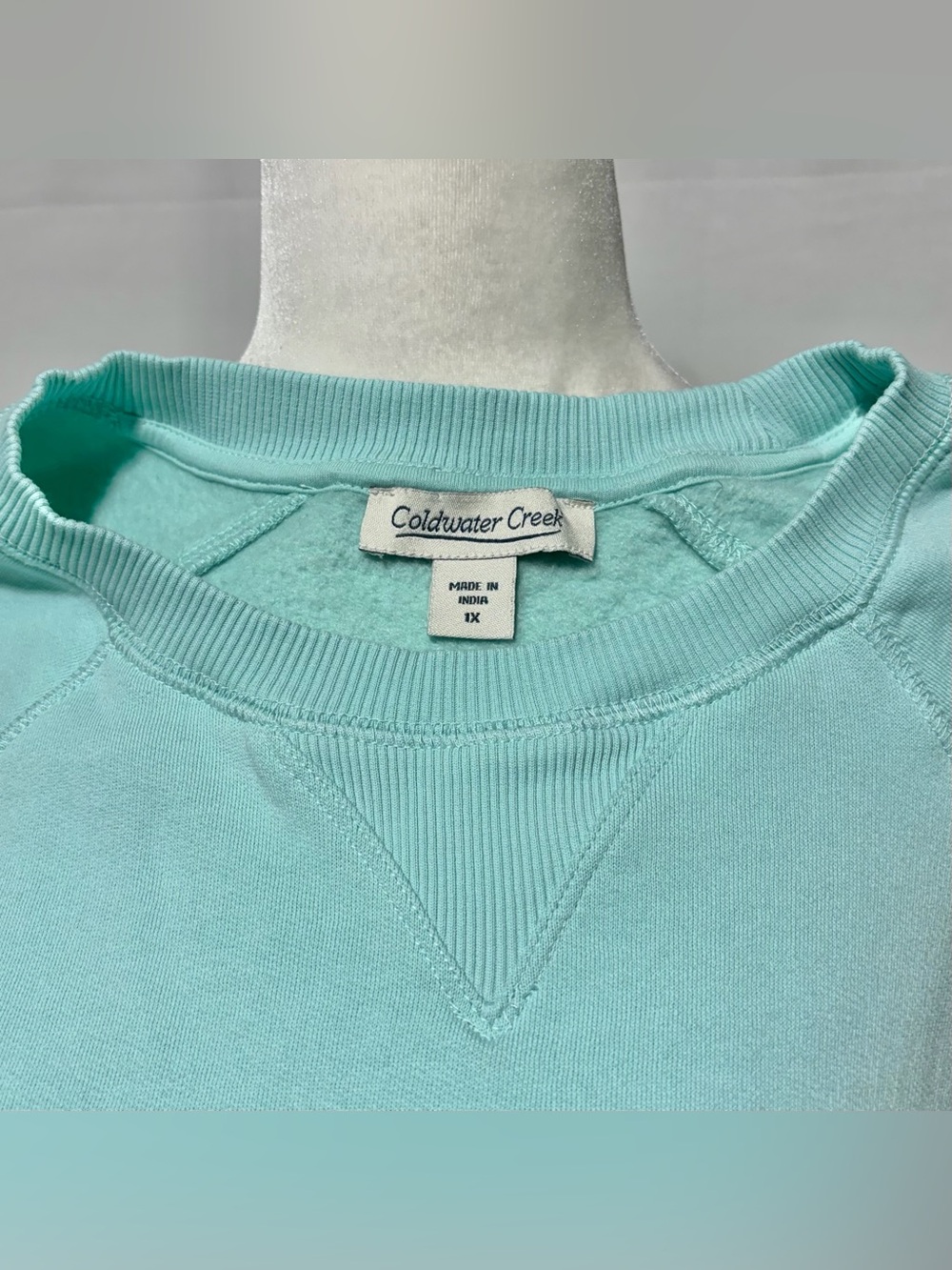 Coldwater Creek Floral Embroidered Crewneck Sweatshirt Blue Size 1X - Picture 12 of 14